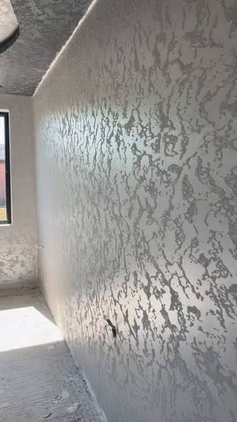 Finition de peinture intérieure réalisée avec soin
