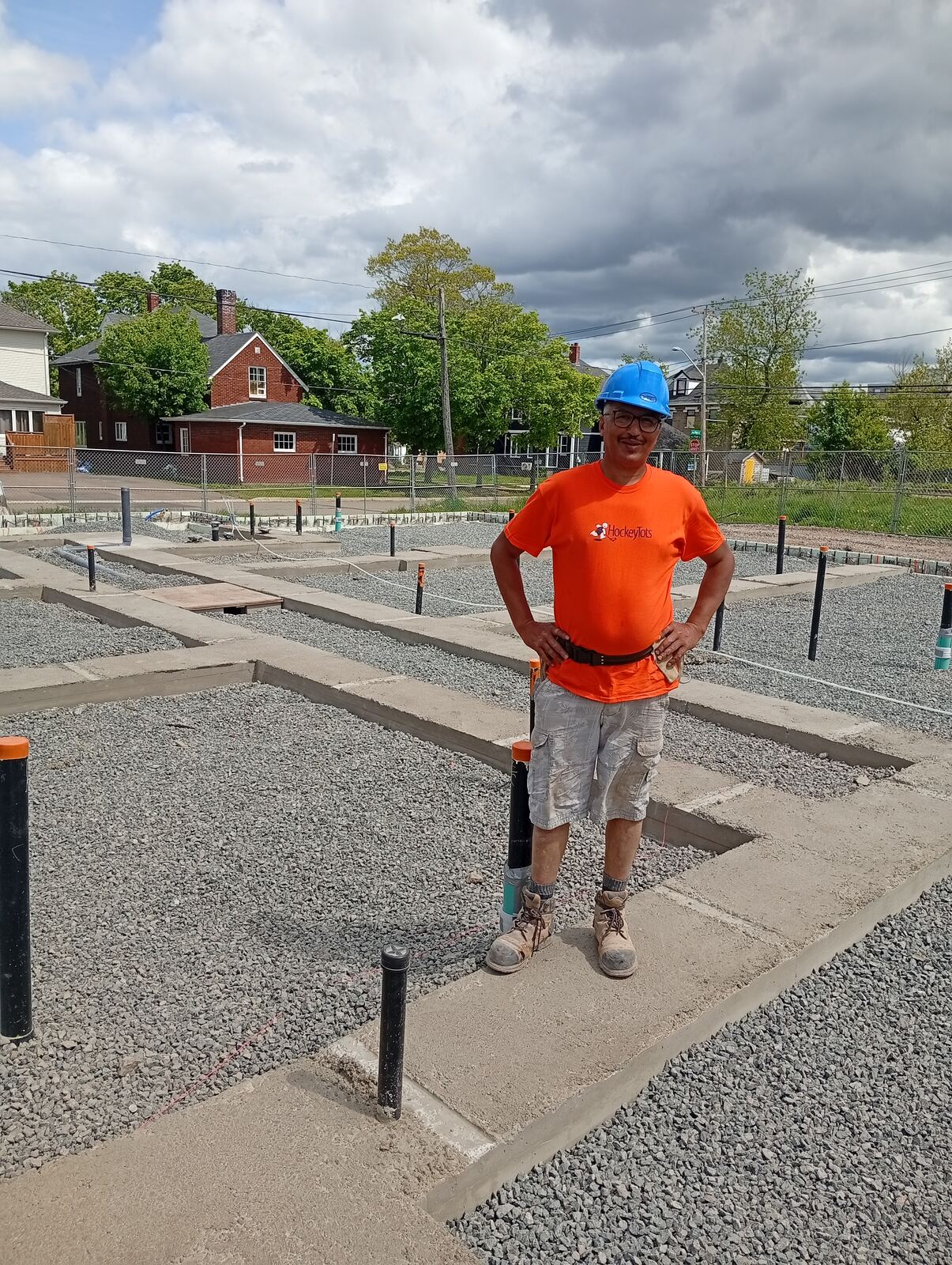 Travaux de fondation résidentielle en cours
