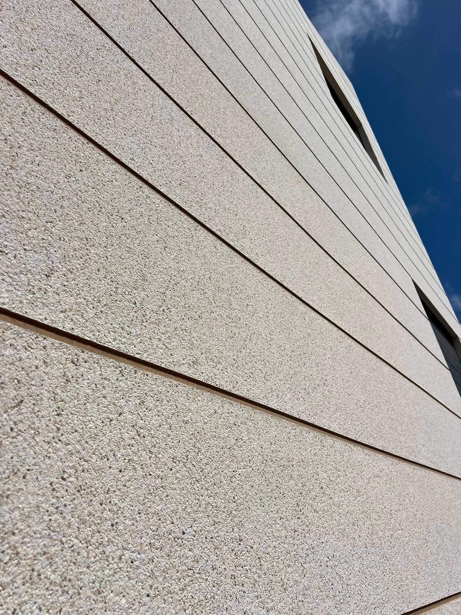 Application de monocouche sur un mur extérieur